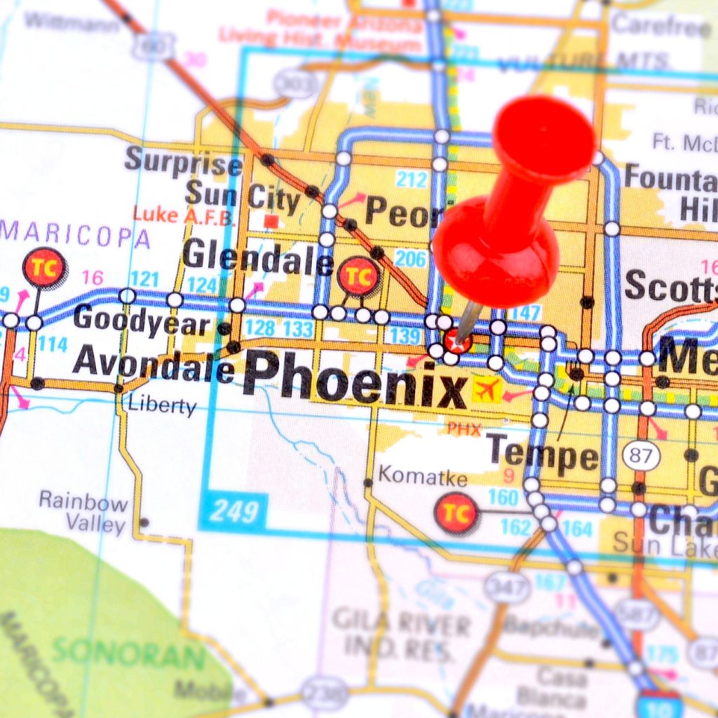 Road Map of Arizona showing red push pin in Phoenix